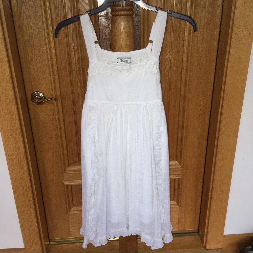 D-Signed dress Disney size M 10/12
